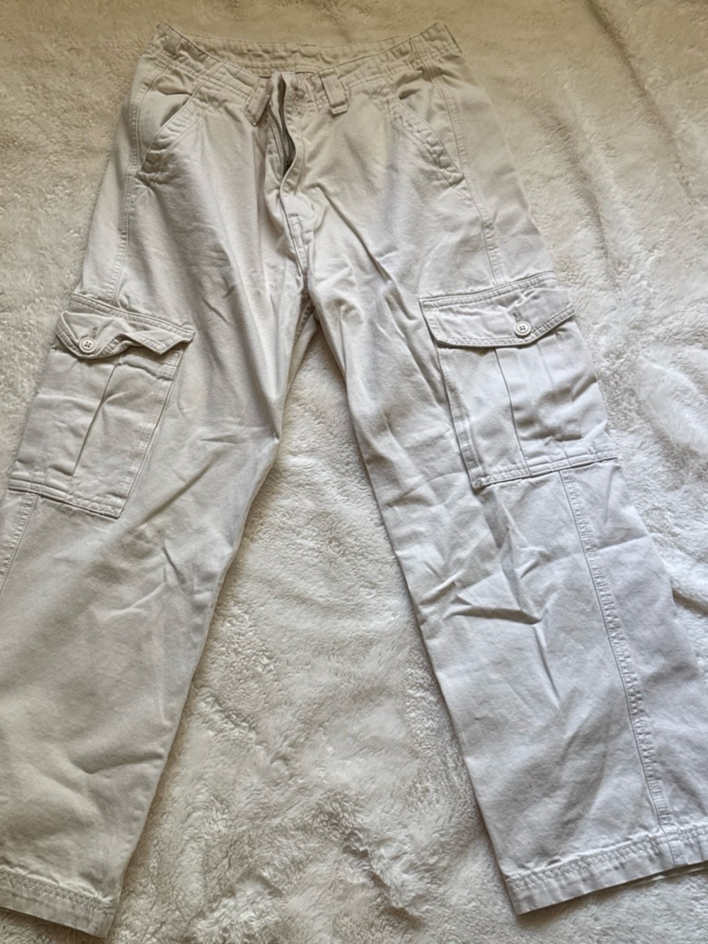 Brandy Melville Light Beige Cargo Pants